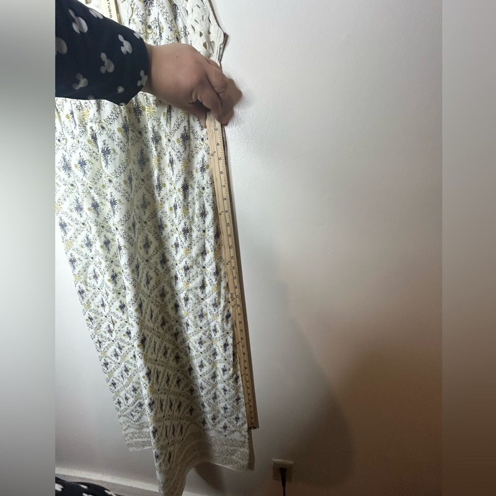 Max Studio Ivory Floral Maxi Dress - Picture 3 of 9